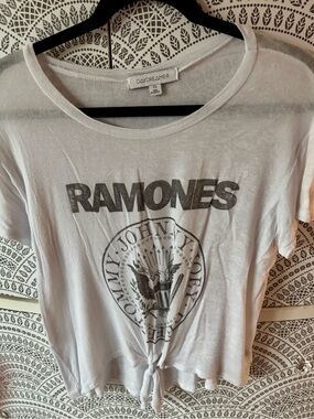 Ramones - White  vintage look Graphic Tie-Front Tee